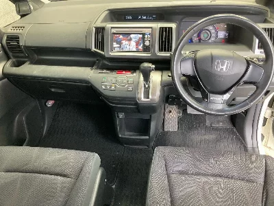 Honda STEPWGN SPADA