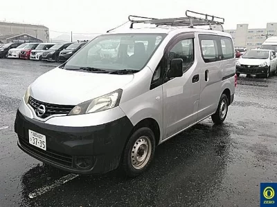 Nissan NV200 VANETTE VAN