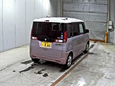Suzuki Spacia