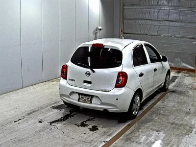 Nissan March