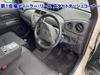 Toyota bB