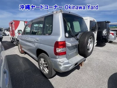 Mitsubishi Pajero iO