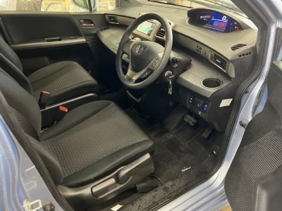 Honda Freed Spike
