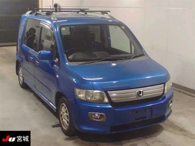 Honda Mobilio Spike  с аукциона в Японии