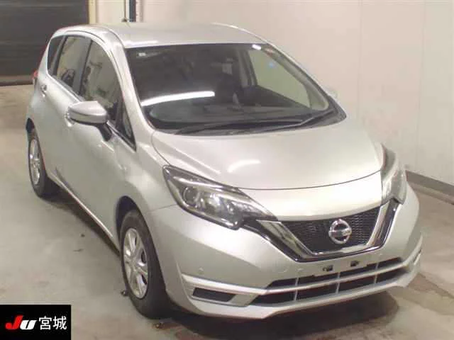 Nissan Note  с аукциона в Японии