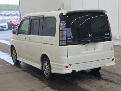 Honda STEPWGN SPADA