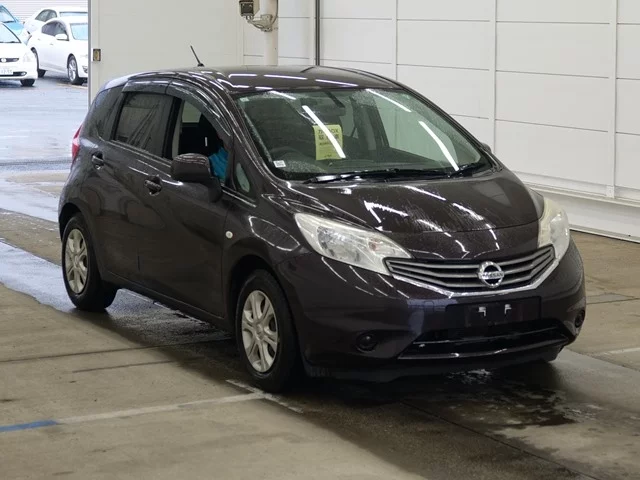 Nissan Note  с аукциона в Японии