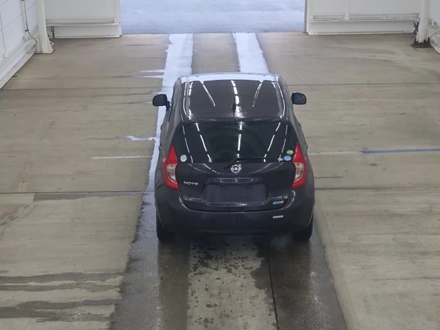 Nissan Note  с аукциона в Японии