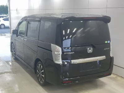 Honda STEPWGN SPADA