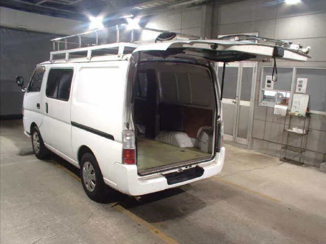 Nissan Caravan  с аукциона в Японии
