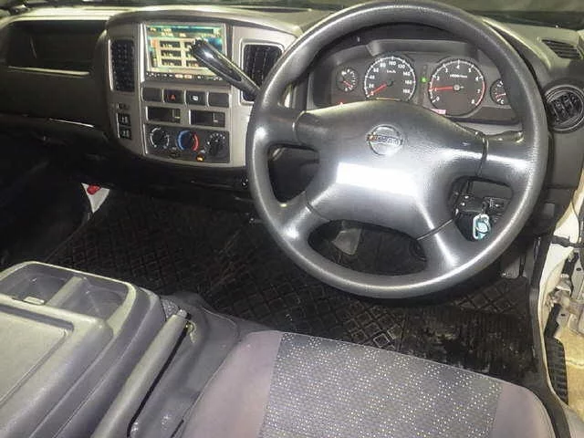 Nissan Caravan  с аукциона в Японии