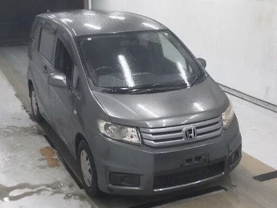 Honda Freed Spike