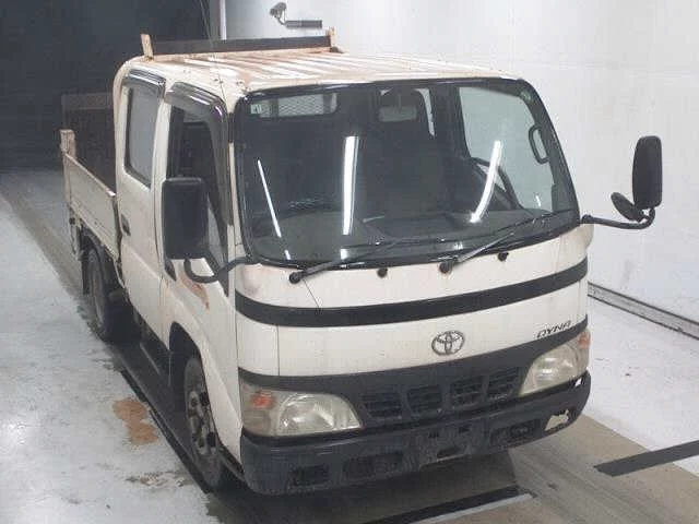 Toyota Dyna  с аукциона в Японии