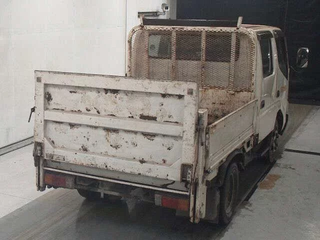 Toyota Dyna  с аукциона в Японии