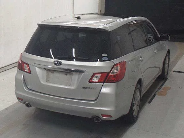Subaru Exiga  с аукциона в Японии