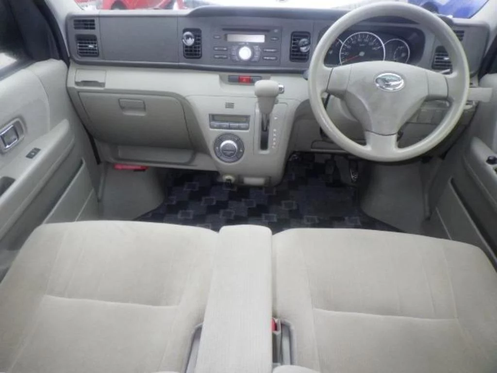 Daihatsu Atrai  с аукциона в Японии