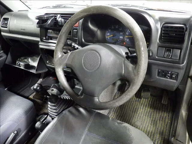 Suzuki Jimny  с аукциона в Японии