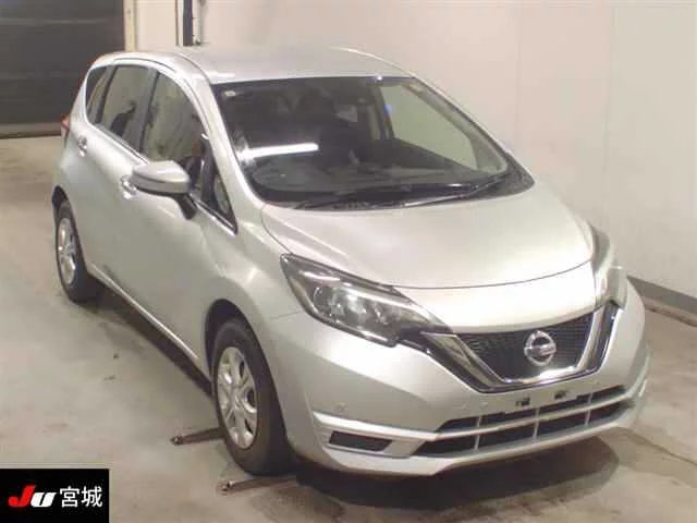 Nissan Note  с аукциона в Японии