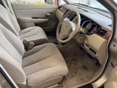 NISSAN TIIDA LATIO