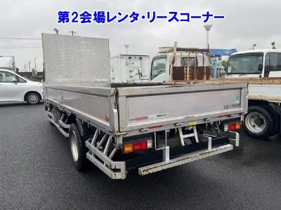 MITSUBISHI CANTER