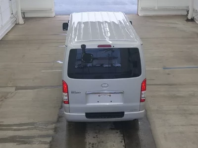 MAZDA BONGO BRAWNY VAN