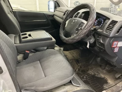 MAZDA BONGO BRAWNY VAN