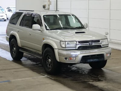 TOYOTA HILUX SURF