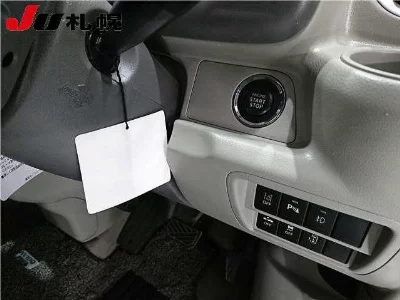 NISSAN NV100 CLIPPER RIO