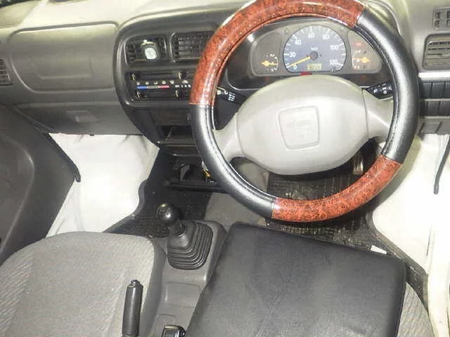 Suzuki CARRY  с аукциона в Японии