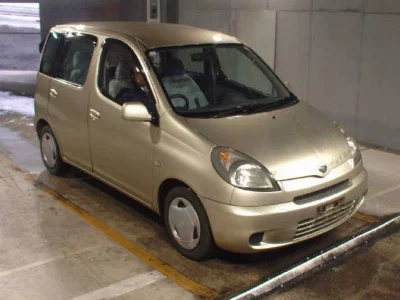 Toyota FUN CARGO