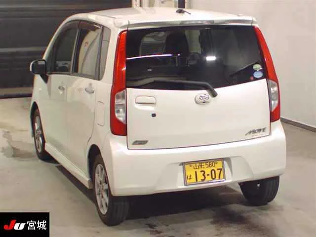 Daihatsu Move  с аукциона в Японии