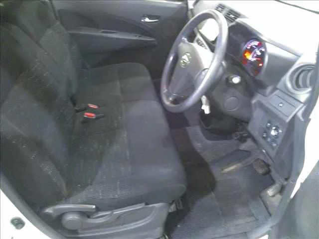 Daihatsu Move  с аукциона в Японии