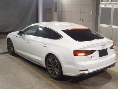 Audi S5