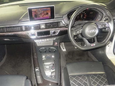 Audi S5