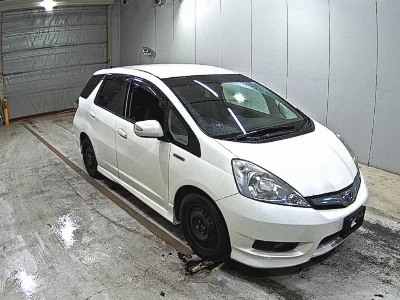 Honda FIT SHUTTLE HYBRID