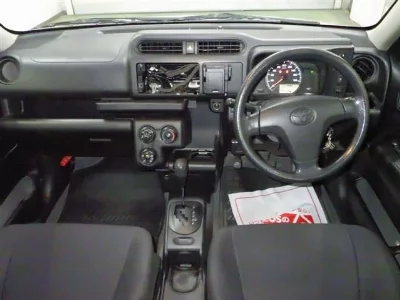 Toyota SUCCEED VAN