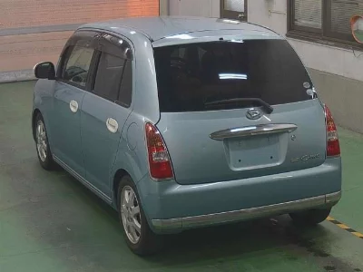 Daihatsu Mira Gino