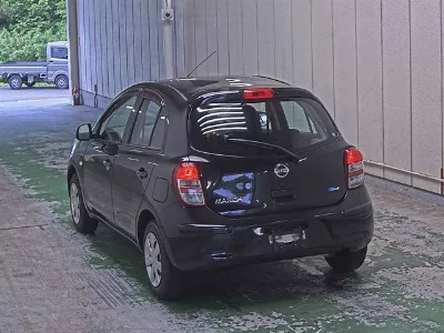 Nissan March