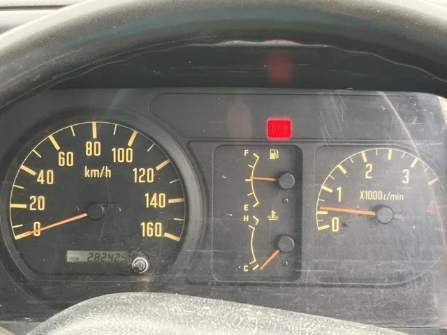 Isuzu Elf  с аукциона в Японии