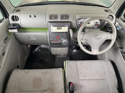 Toyota Pixis Space