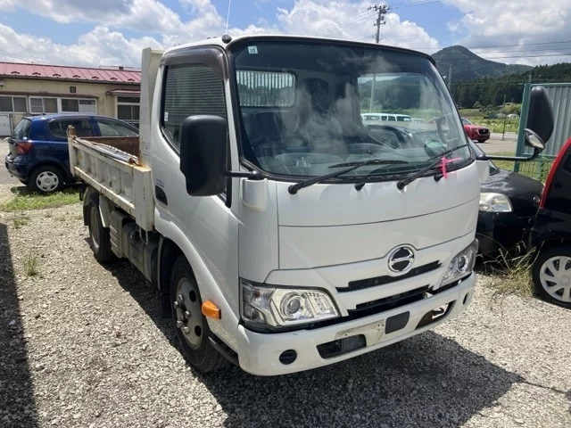 Hino Dutro  с аукциона в Японии