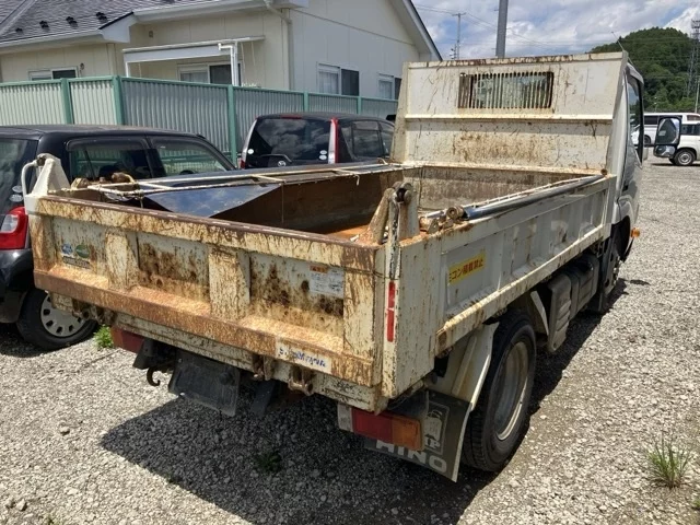 Hino Dutro  с аукциона в Японии