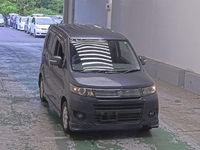 SUZUKI WAGON R STINGRAY