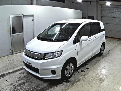 Honda Freed Spike