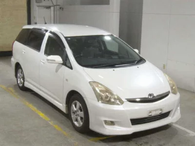 TOYOTA WISH