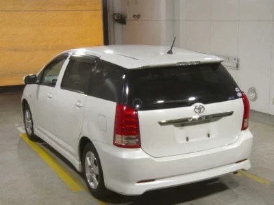 TOYOTA WISH