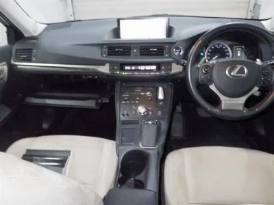 Lexus CT200h