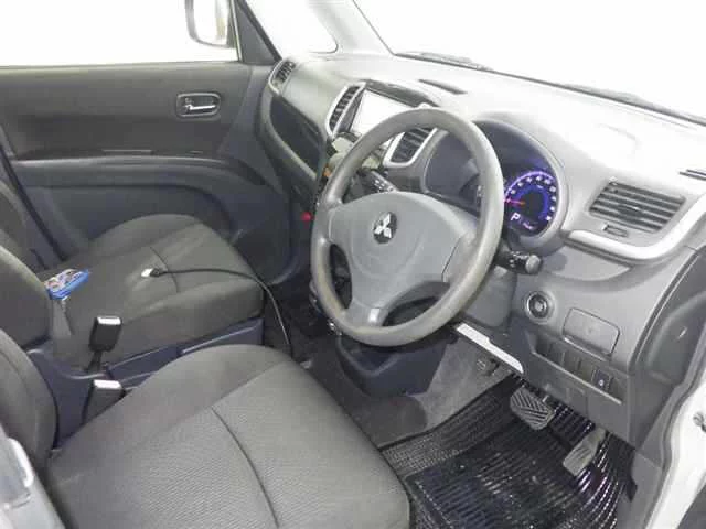 Mitsubishi Delica D:2  с аукциона в Японии