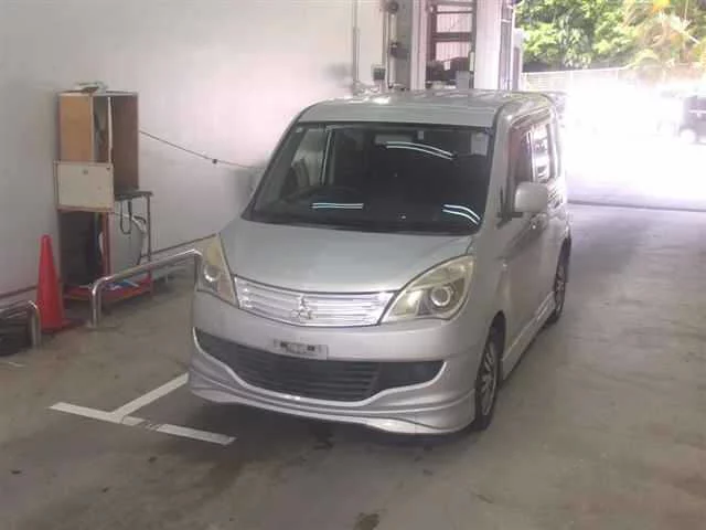 Mitsubishi Delica D:2  с аукциона в Японии
