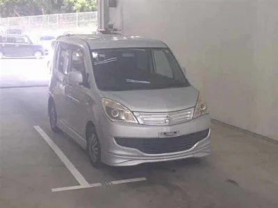 Mitsubishi Delica D:2
